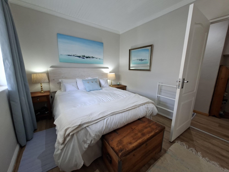 4 Bedroom Property for Sale in Pringle Bay Western Cape